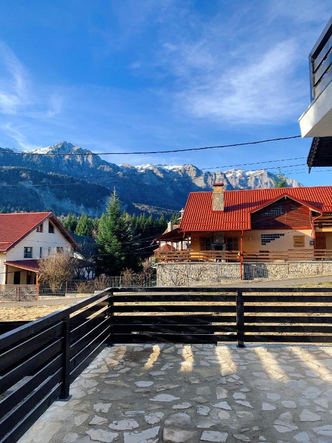 Nordic Chalet Sinaia Exterior foto